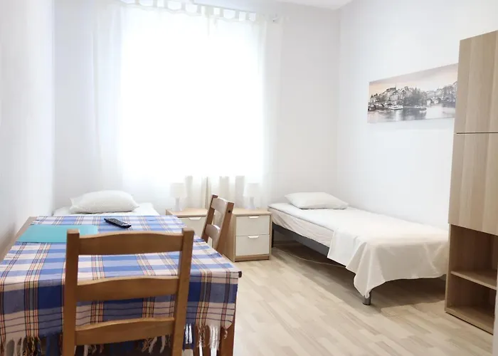 & Gym Ostello Breslavia